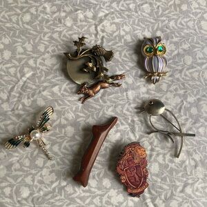 Lot of assorted pins: Mixed Metal and Enamel Set